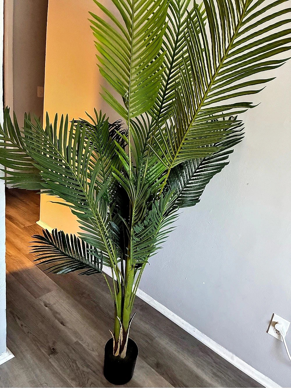Faux Palm Plant in Green